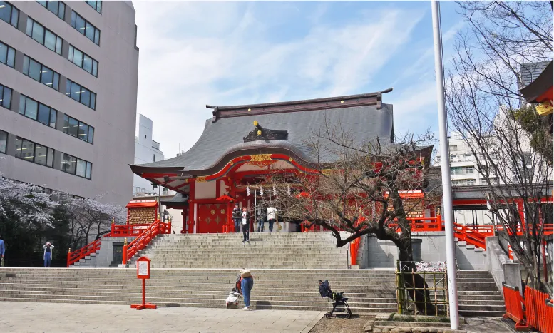 花園神社が怖いのはなぜ？古くから伝わる神秘の背景とは？